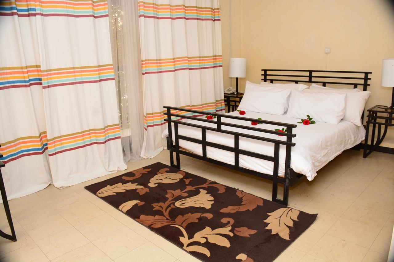 The Hive Guest House Addis Ababa Dış mekan fotoğraf