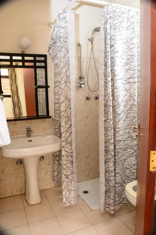 The Hive Guest House Addis Ababa Dış mekan fotoğraf